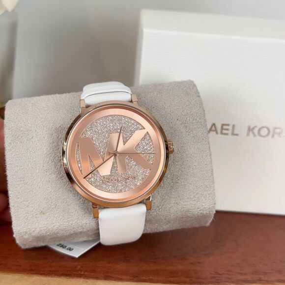 NWT Michael Kors Addyson‎ Three-Hand White Leather Watch - Picture 1 of 6